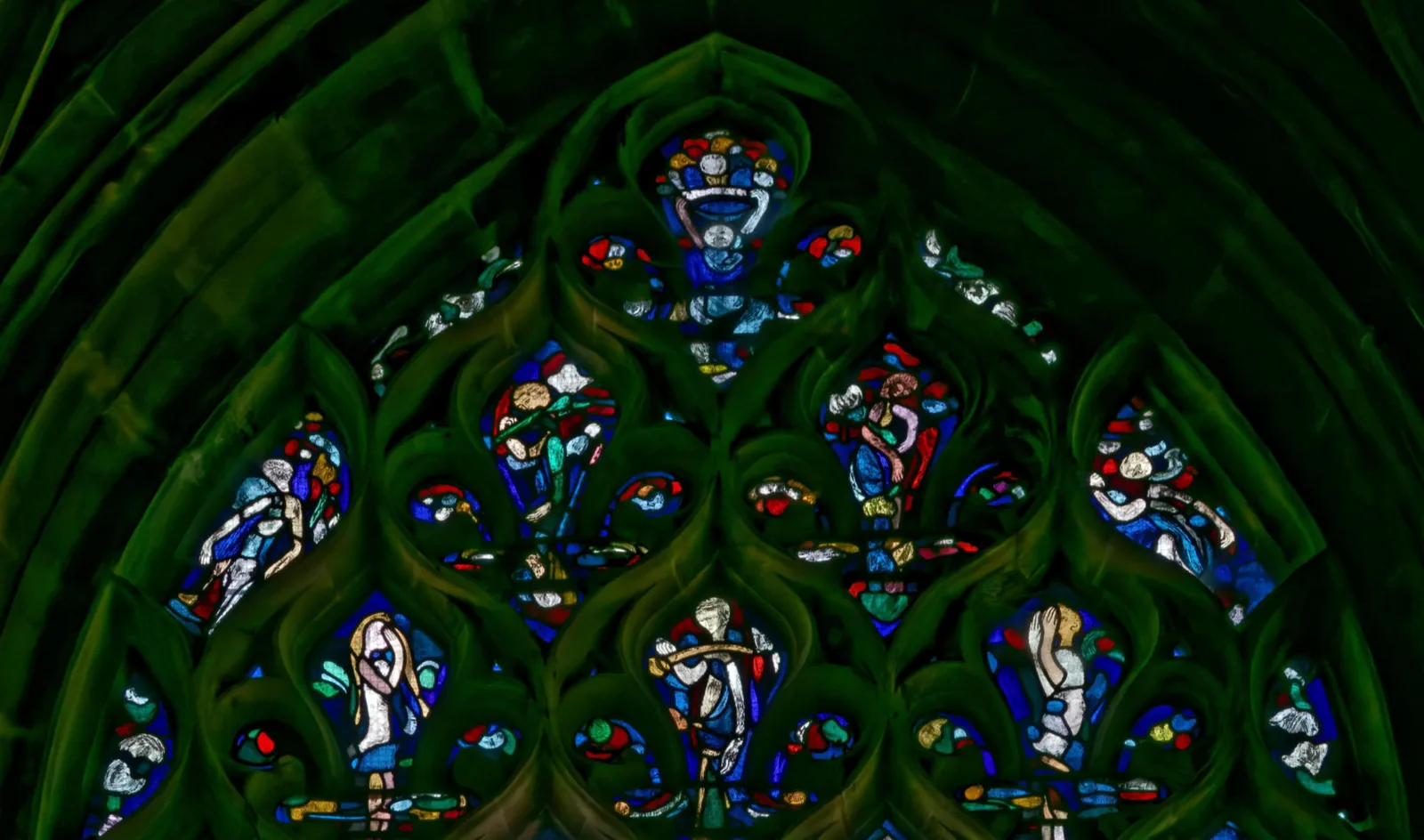 La pesée des âmes par saint Michel (archange) entre Adam et Ève